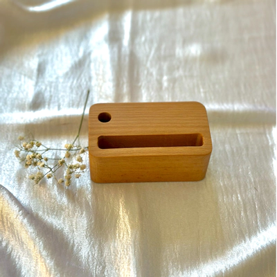 هولدر موبایل چوبی دارای جای خودکار